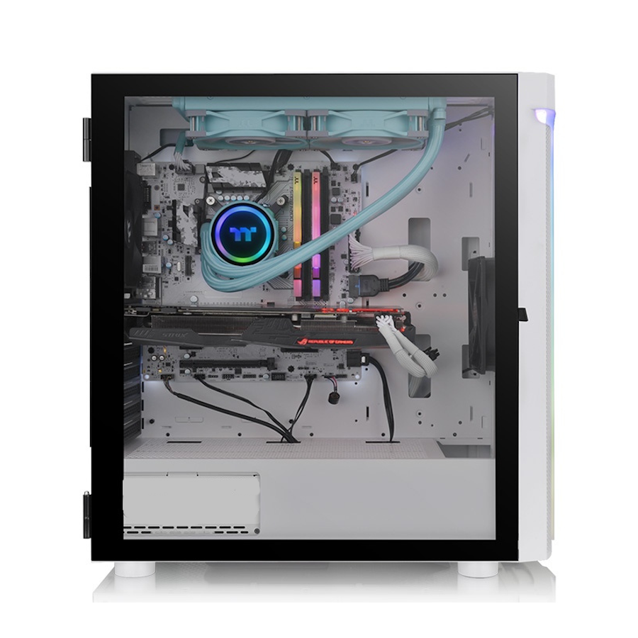 PC GAMER THERMALTAKE H590, AMD Ryzen 5 5600X, NVIDIA RTX 3050, 16GB RAM, 500GB NVME